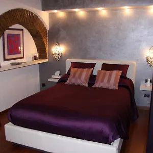 https://domus31-luxury-house-in-trastevere.it-romehotels.com