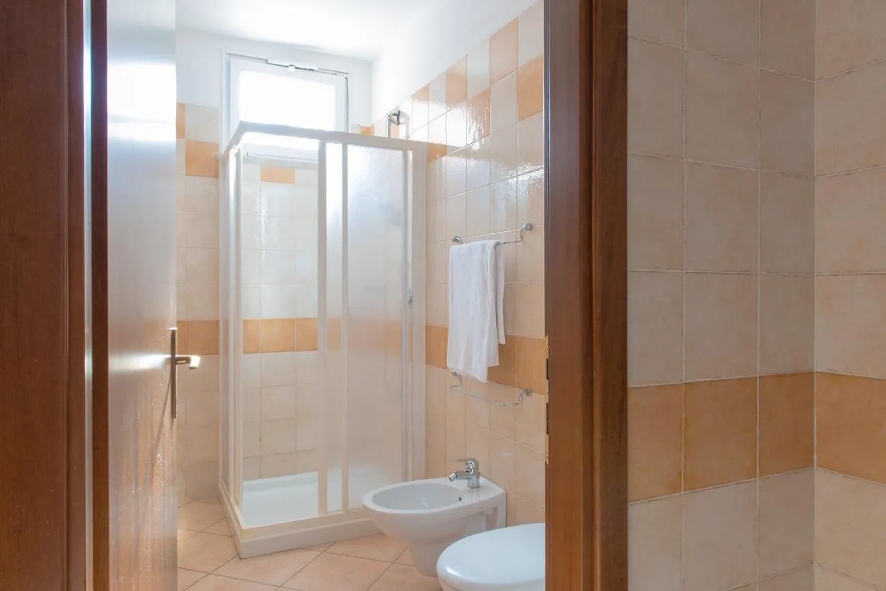 Tremosine Villa Anna Apartments 0*,  איטליה